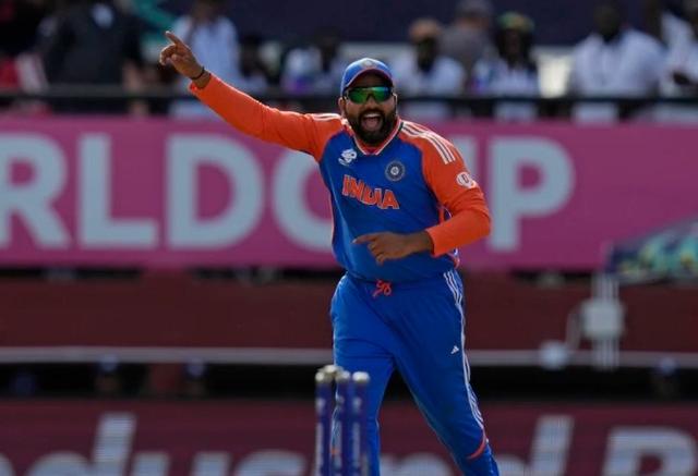 Shahid Afridi praises Rohit Sharma highly