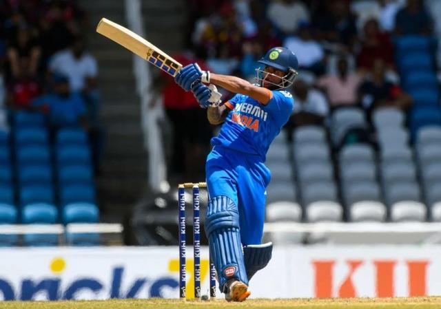 Live: India field first; Tilak Varma, Tanzim Hasan Sakib make debut 