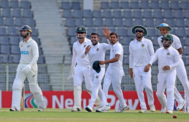 Ronchi praises Bangladesh spinners