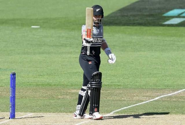 Williamson's 61 almost ensures New Zealand's semi-final participation