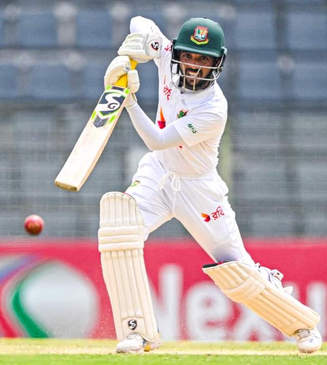 Mominul's lone hand goes in vain as Sri Lanka claim a massive 328 run win